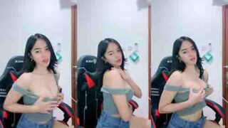 Bokep Kak Mawar Cantik Remas Buah Dada